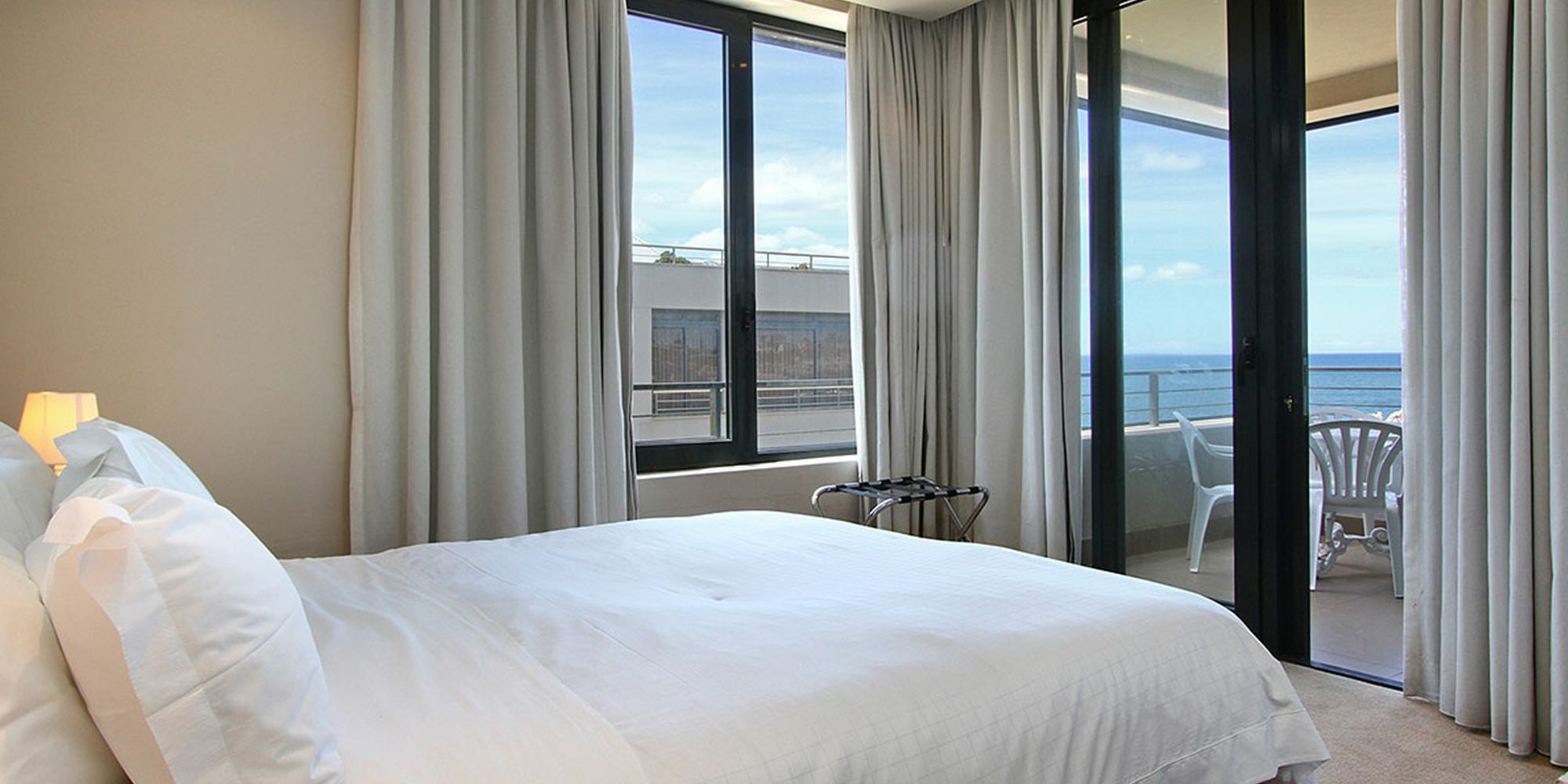 Harbour House Hotel - Le Paradis Apartments Hermanus Buitenkant foto