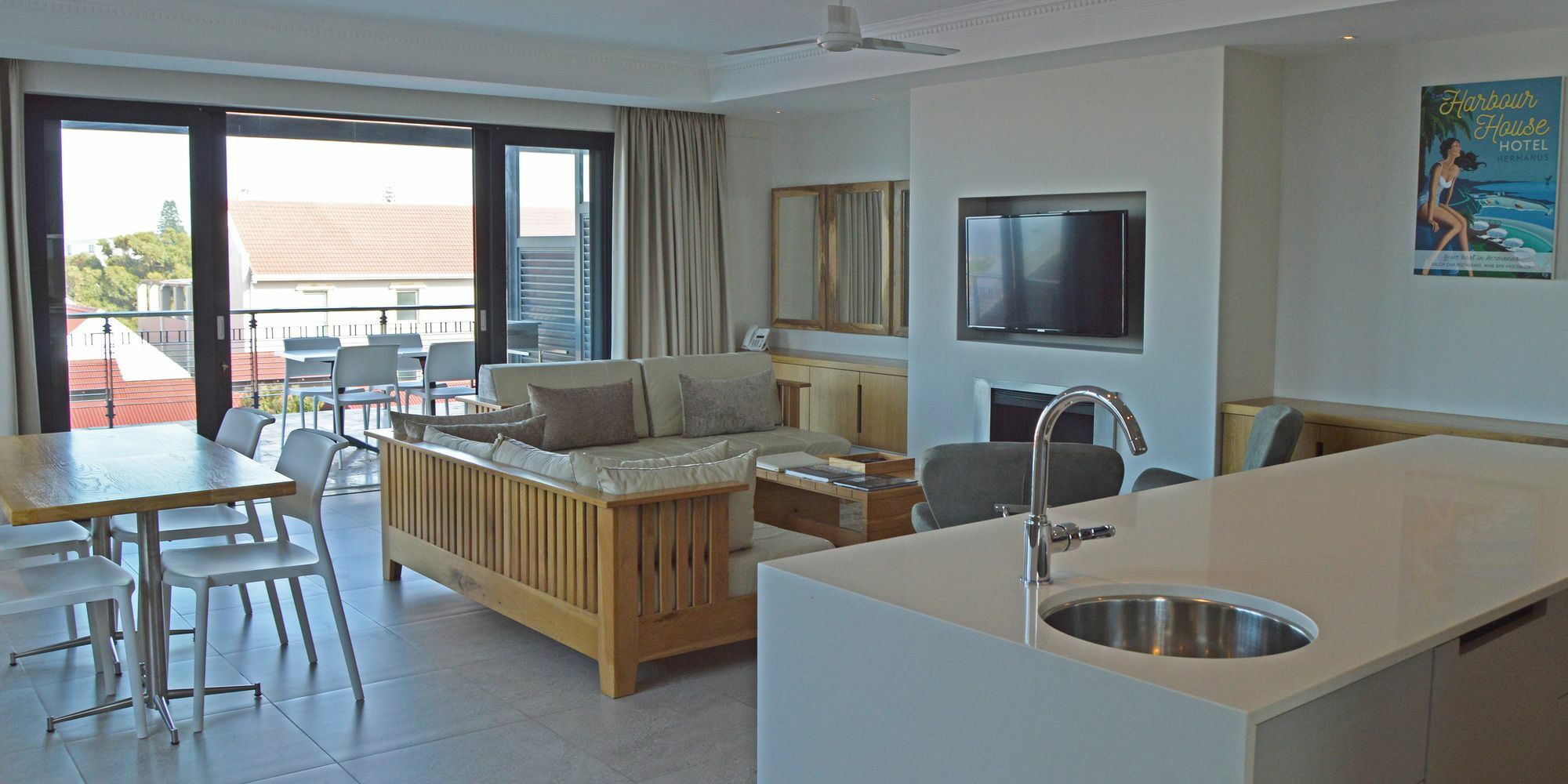 Harbour House Hotel - Le Paradis Apartments Hermanus Buitenkant foto